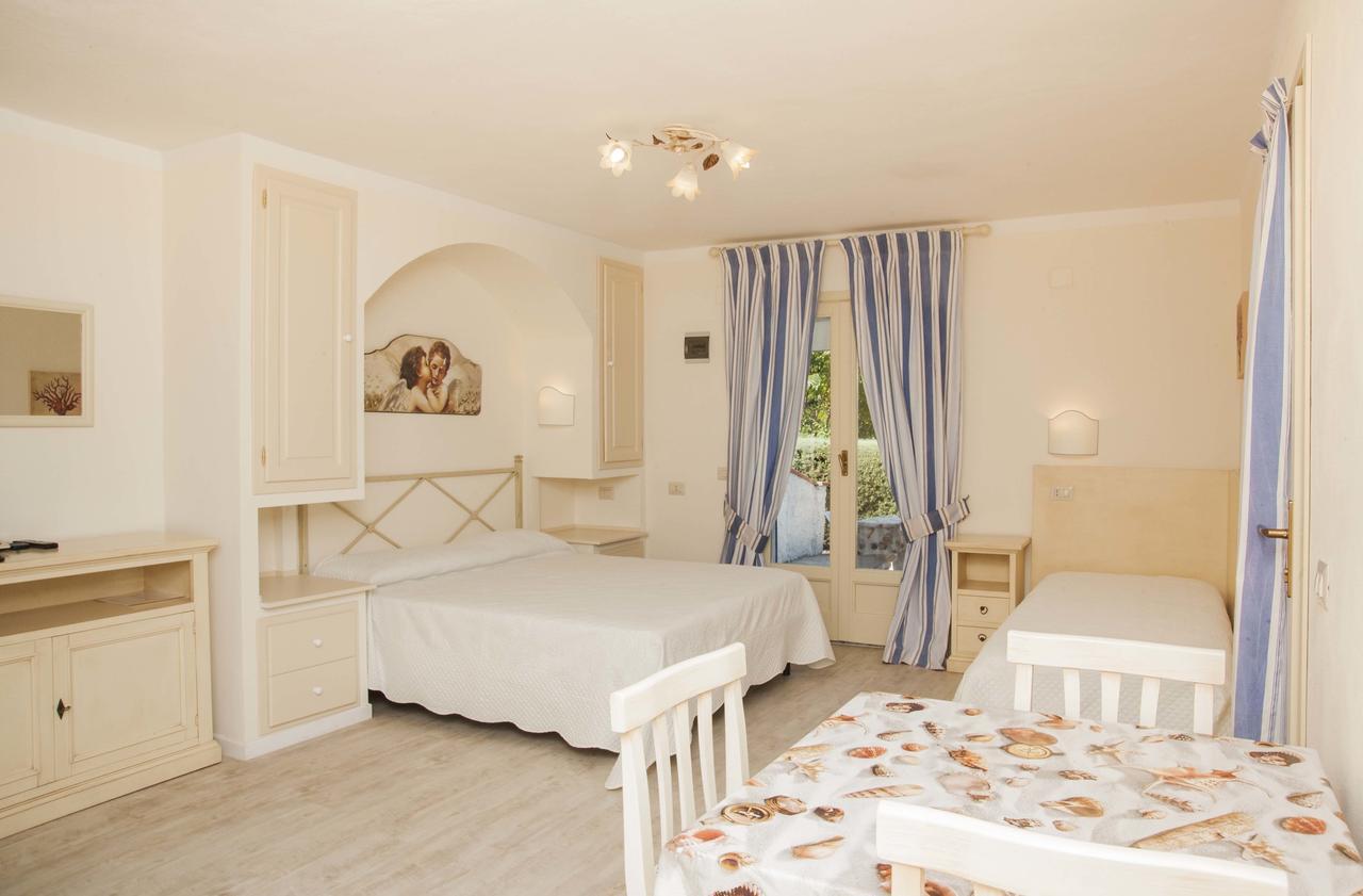Residential Hotel Villaggio Innamorata Capoliveri  Eksteriør billede