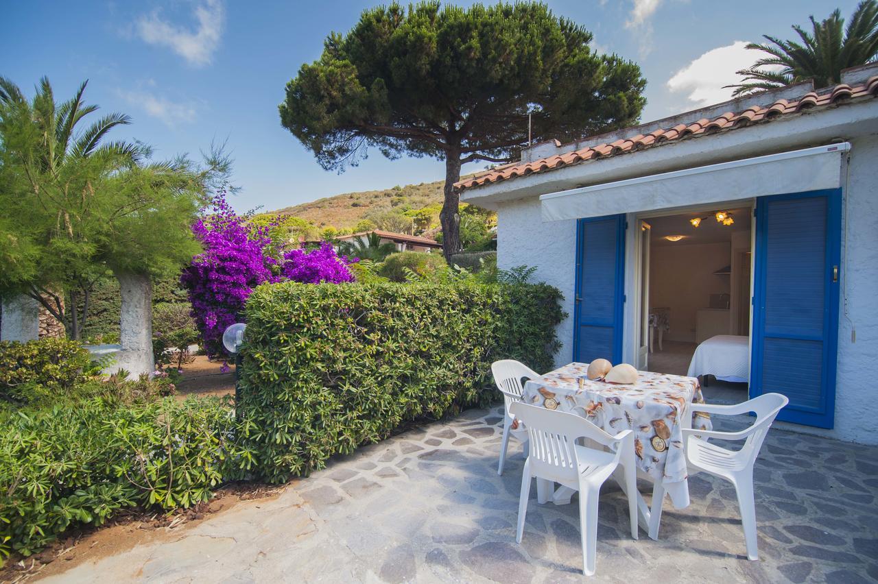 Residential Hotel Villaggio Innamorata Capoliveri  Eksteriør billede